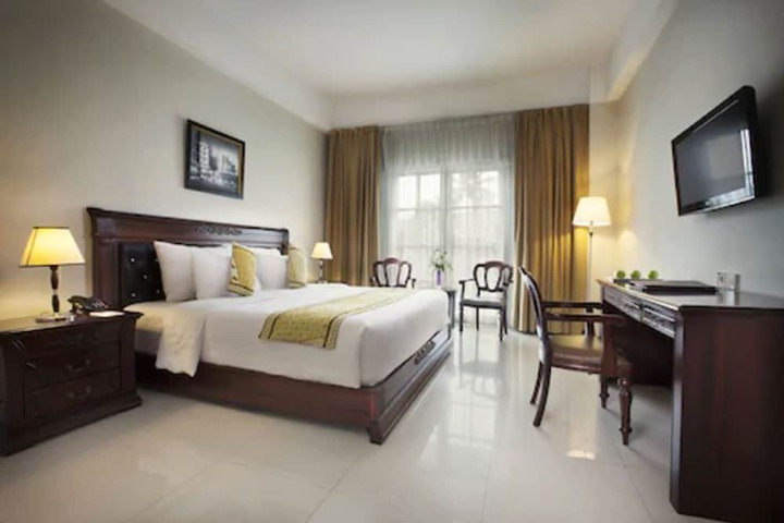 Room 29 of 73