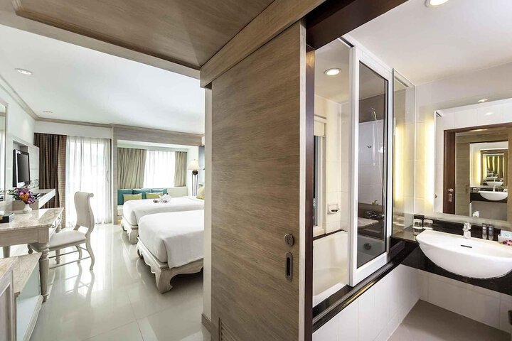 Room 87 of 257