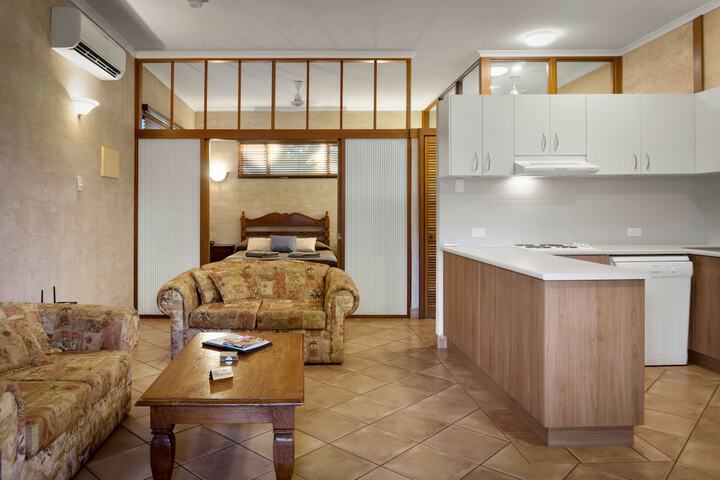 Room 8 of 42