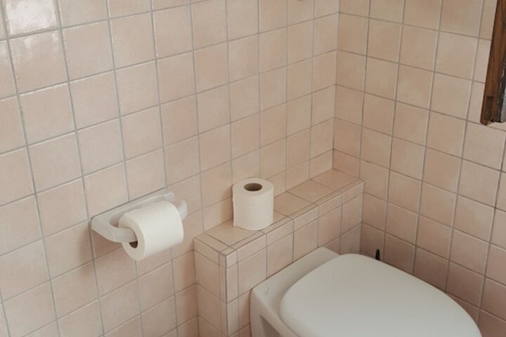 Room 30 of 67