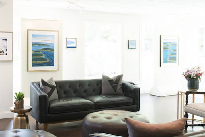 Hotel Interior 9 of 52