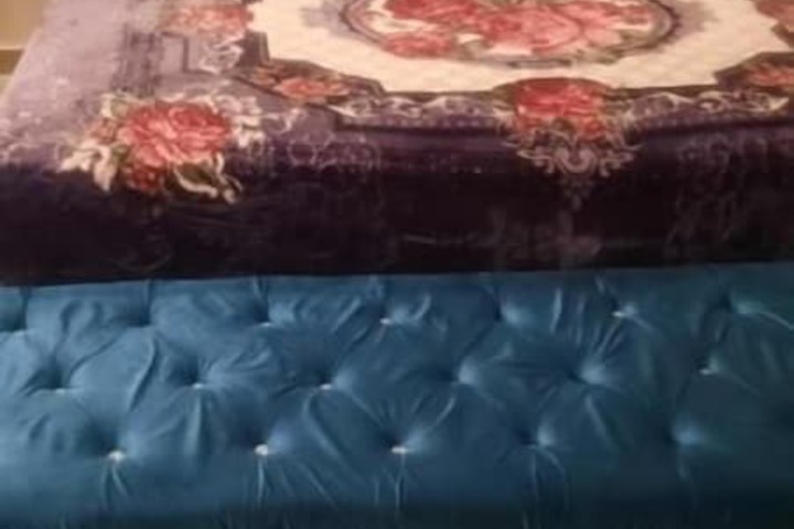Room 6 of 16