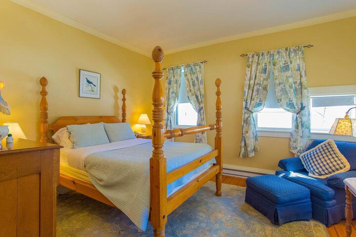 Room 271 of 290