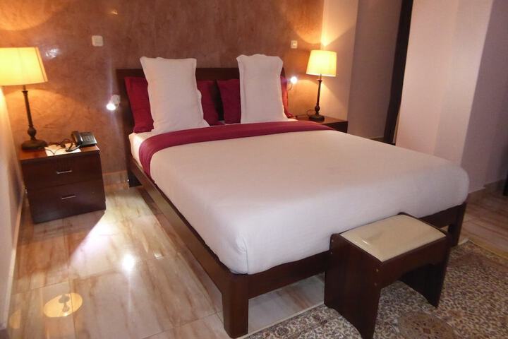 Room 5 of 45