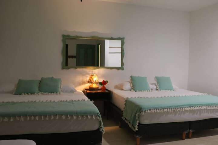 Room 52 of 234