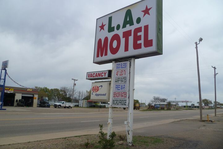 Hotel 32 of 33
