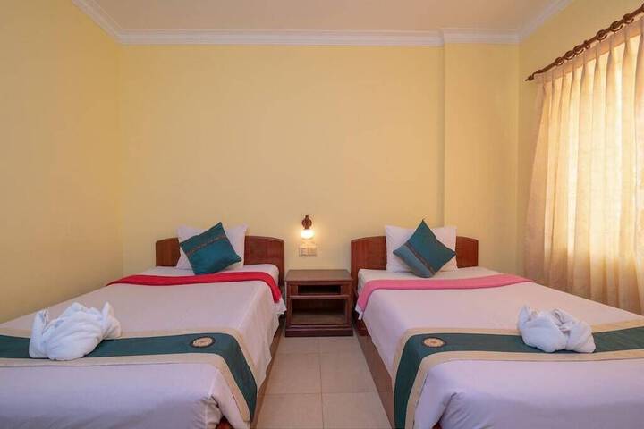 Room 9 of 23