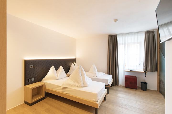 Room 14 of 47