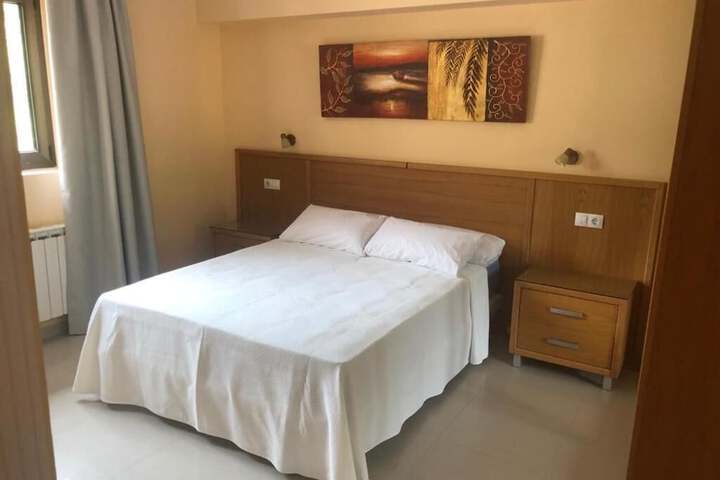 Room 11 of 39