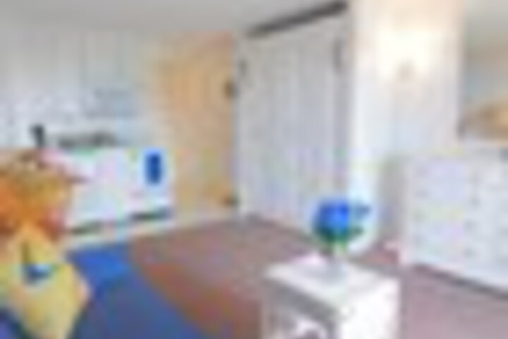 Room 53 of 156