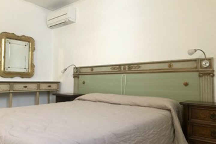 Room 39 of 46