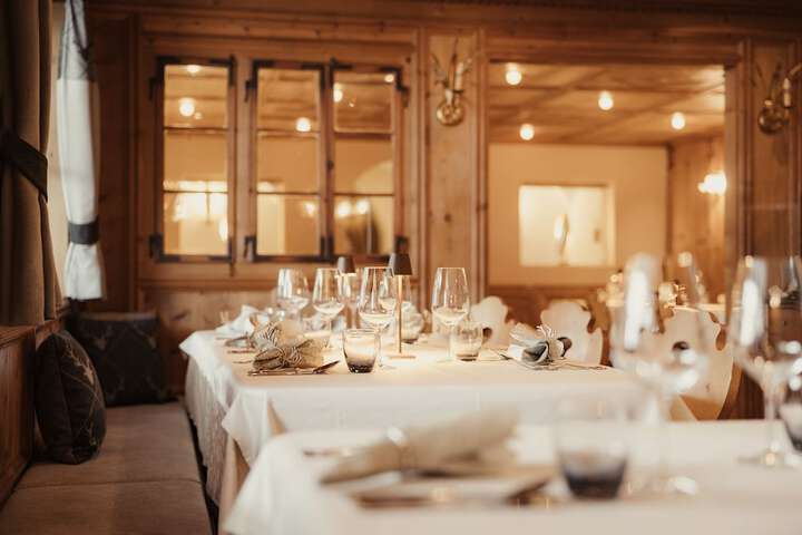 Dining 68 of 87