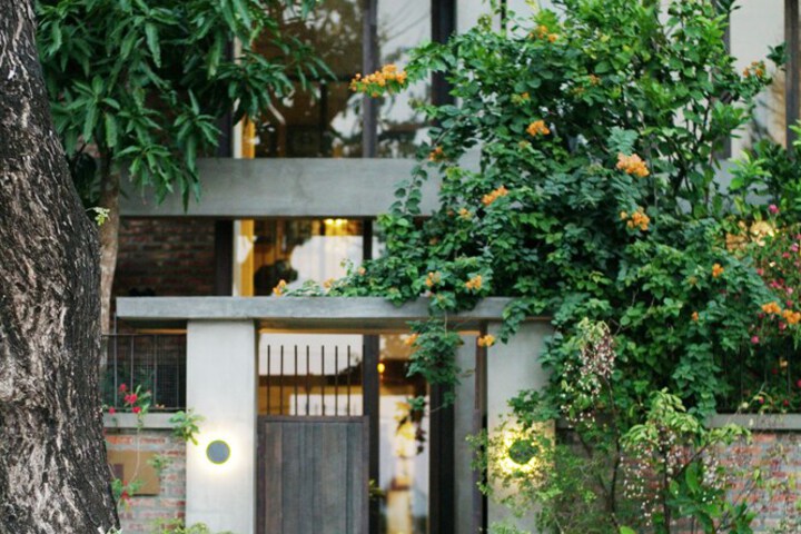 Kaia Gallery Hotel