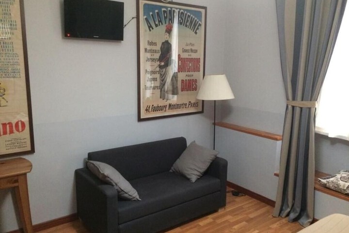 Room 18 of 39