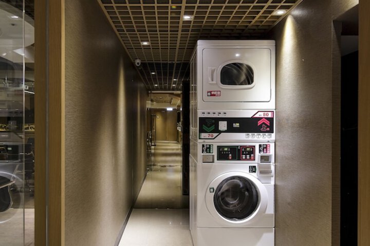 Room 84 of 99