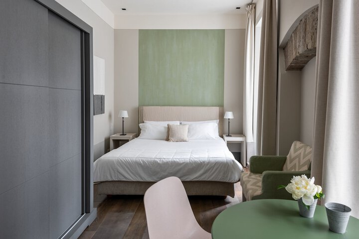 Room 14 of 56