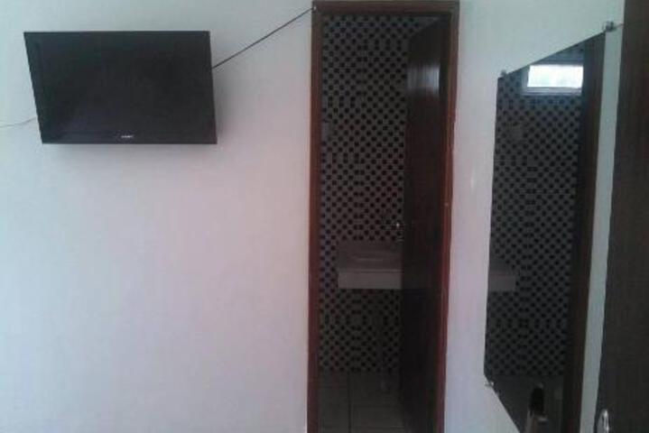 Room 18 of 23