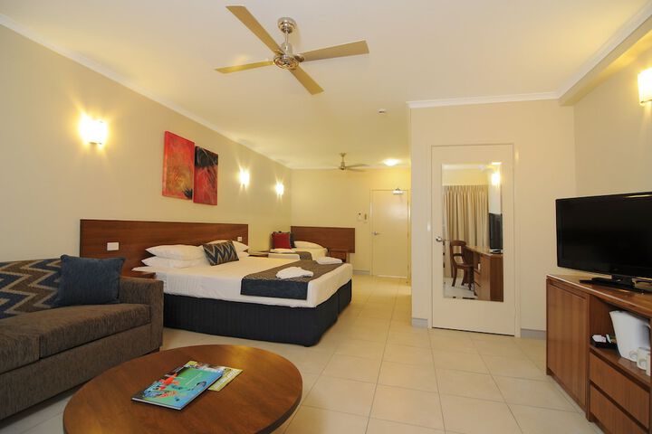 Room 3 of 30