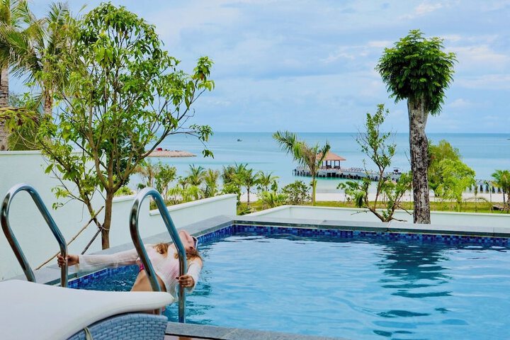 Pool 85 of 163