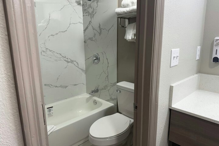 Clean Restrooms