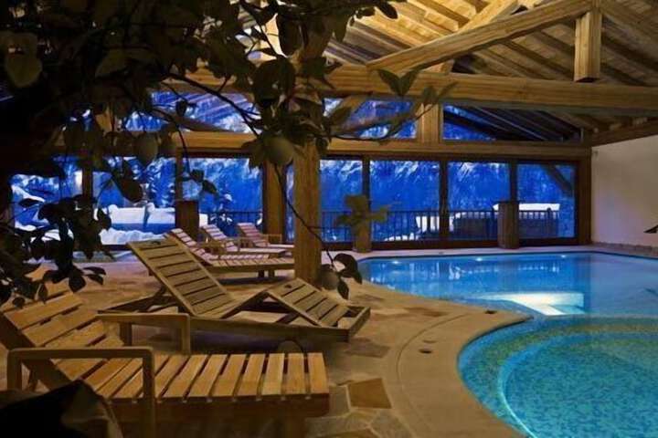 Pool 44 of 57