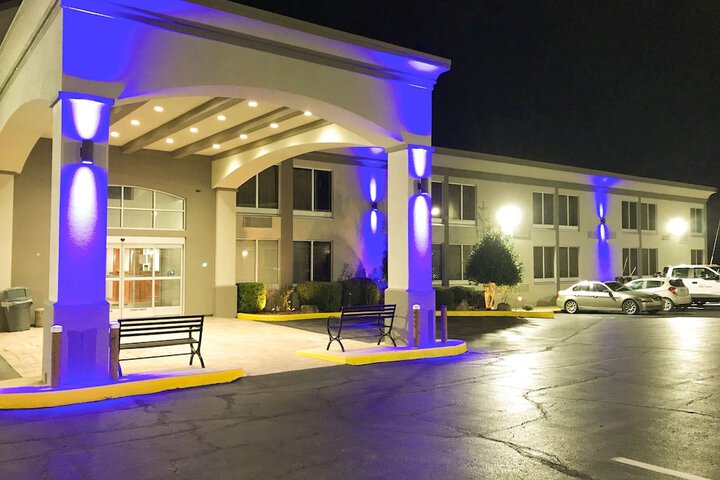 Hotel 17 of 17