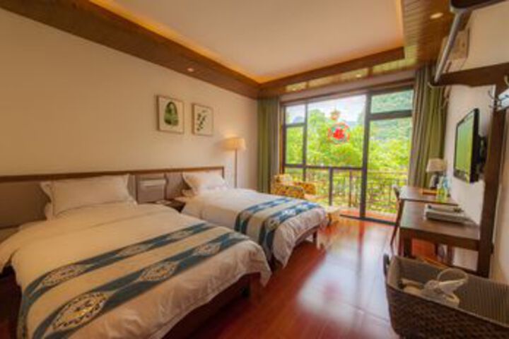 Room 9 of 21