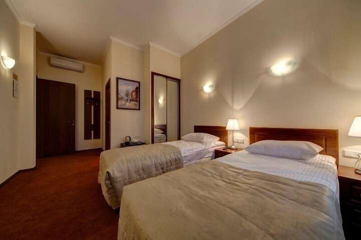 Room 12 of 58
