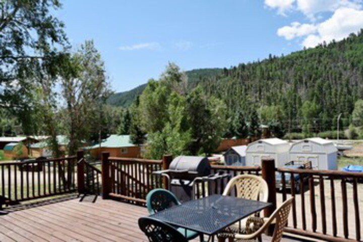 Property Grounds 8 of 29