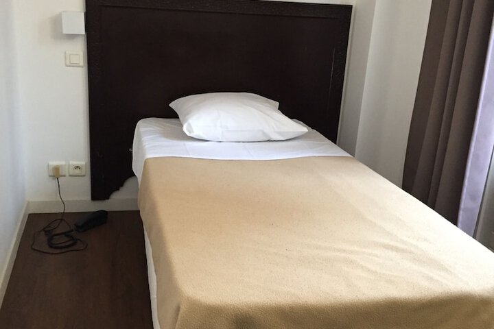 Room 21 of 46