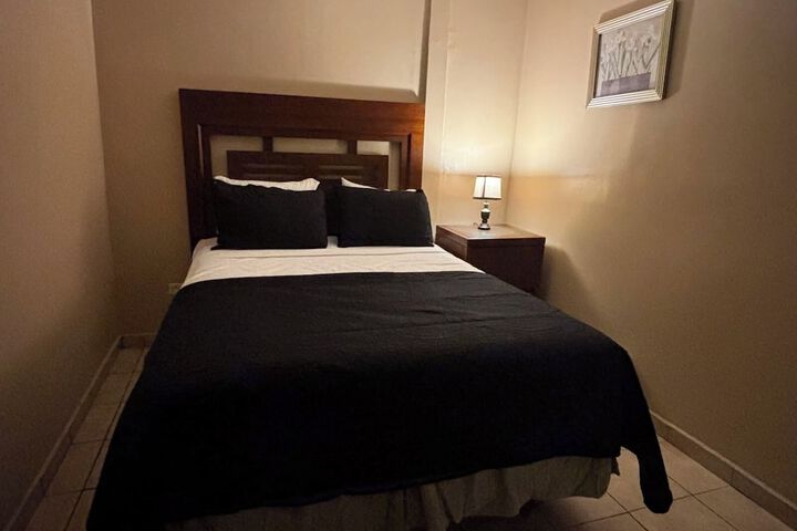Room 21 of 44