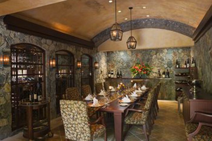 Dining 44 of 150