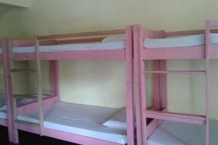 Room 11 of 20
