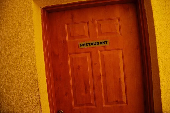 Dining 83 of 94