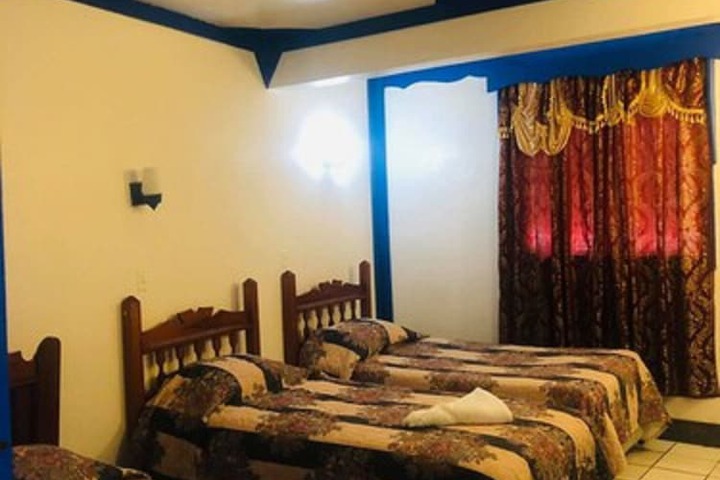 Room 2 of 18