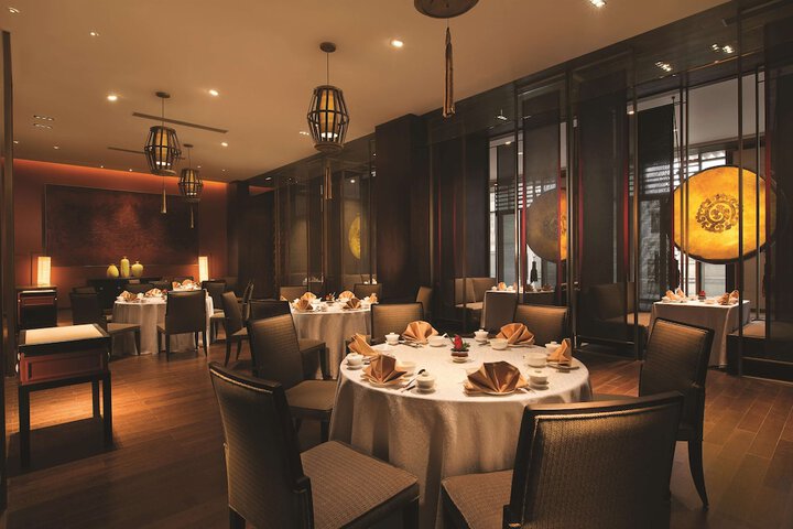 Dining 57 of 82