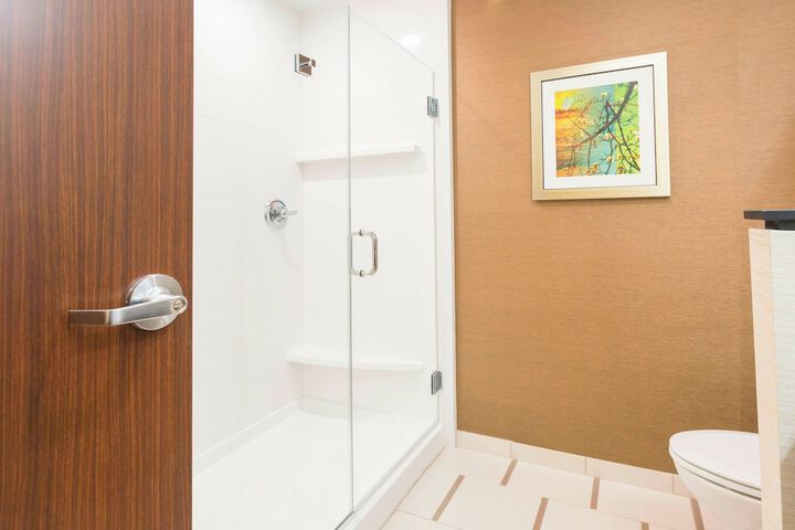 Clean Restrooms