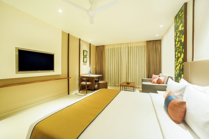 Room 4 of 27