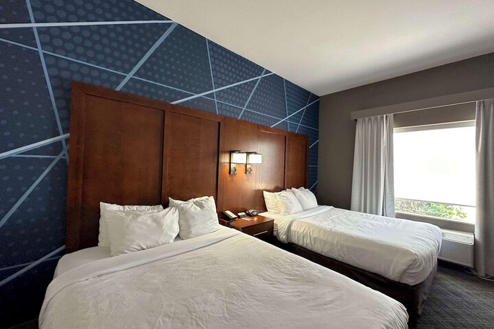 Room 20 of 34