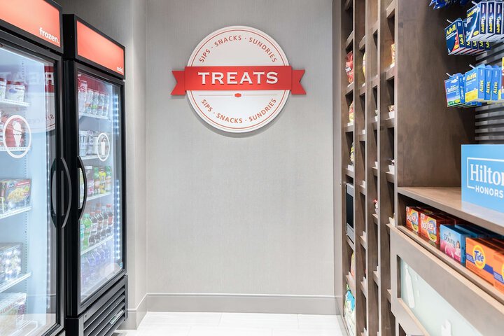 Snack bar