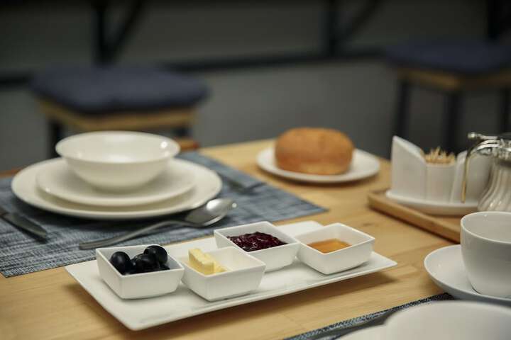 Dining 22 of 28