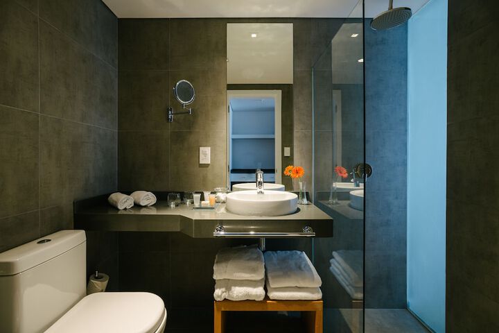 Room 40 of 56