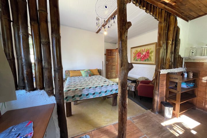 Room 10 of 27