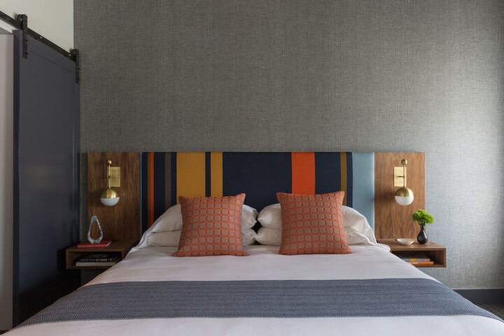 Room 21 of 65