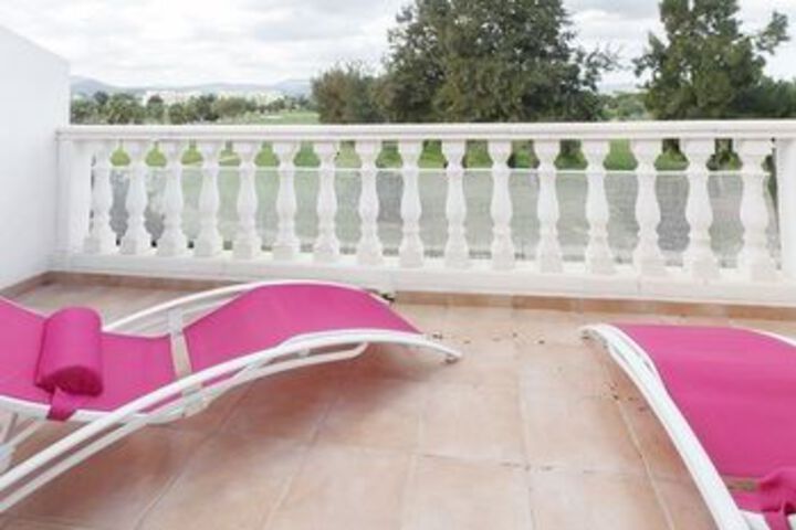 Terrace/Patio 3 of 5