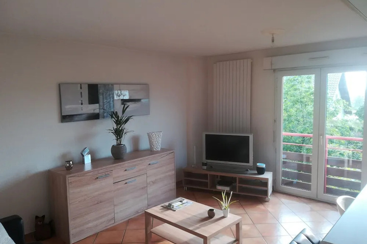 Room 2 of 15