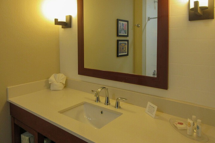 Room 16 of 25
