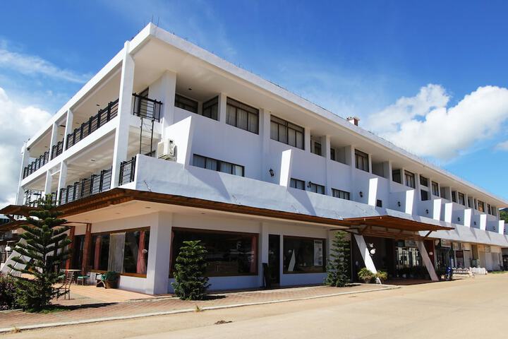 Hotel 48 of 51