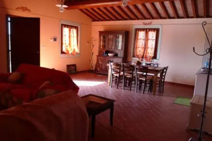 Room 3 of 6