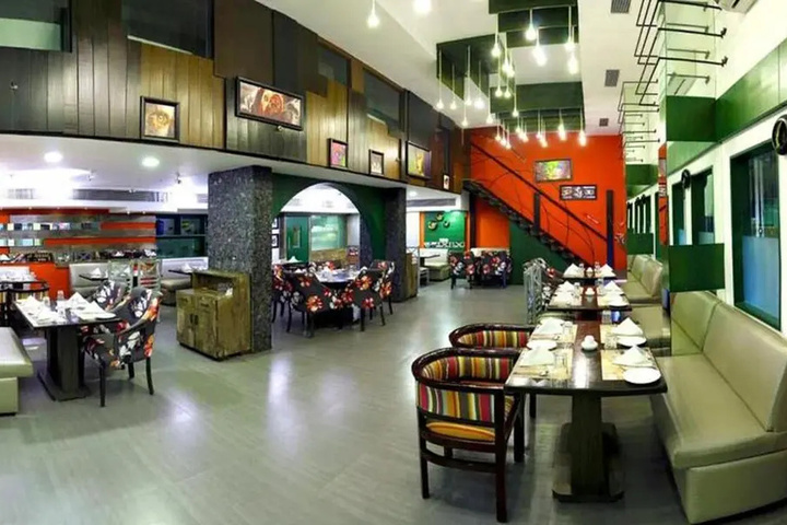Dining 21 of 21